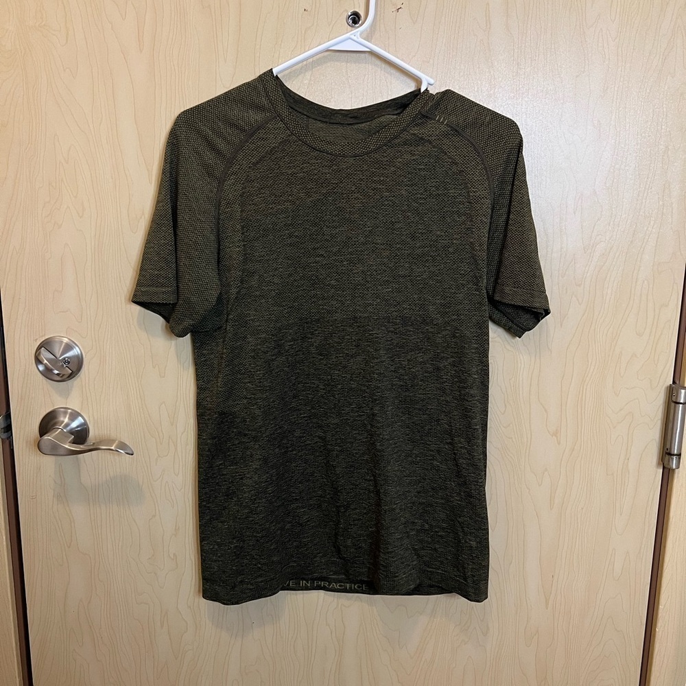 Mens lululemon swiftly short sleeve